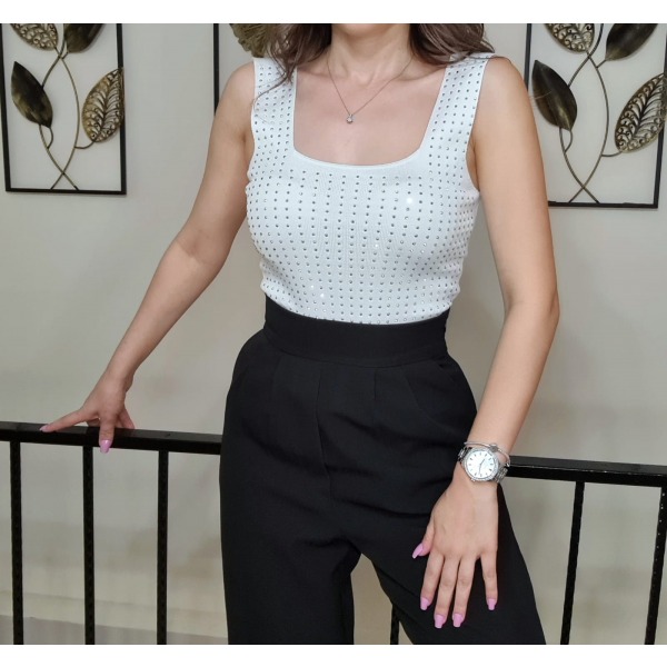 Beyaz Taşlı Kalın Asklı Bluz